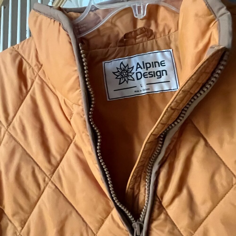 Light pullover puffer jacket. NWT - image 1